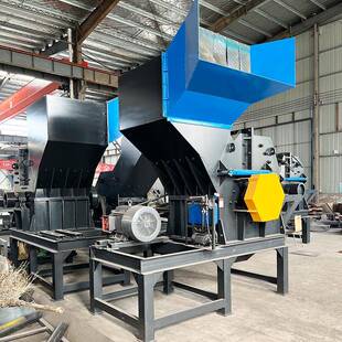 焦作机废旧汽车机油滤芯破转碎机架子料电OOK子机粉碎轻薄料铁塑