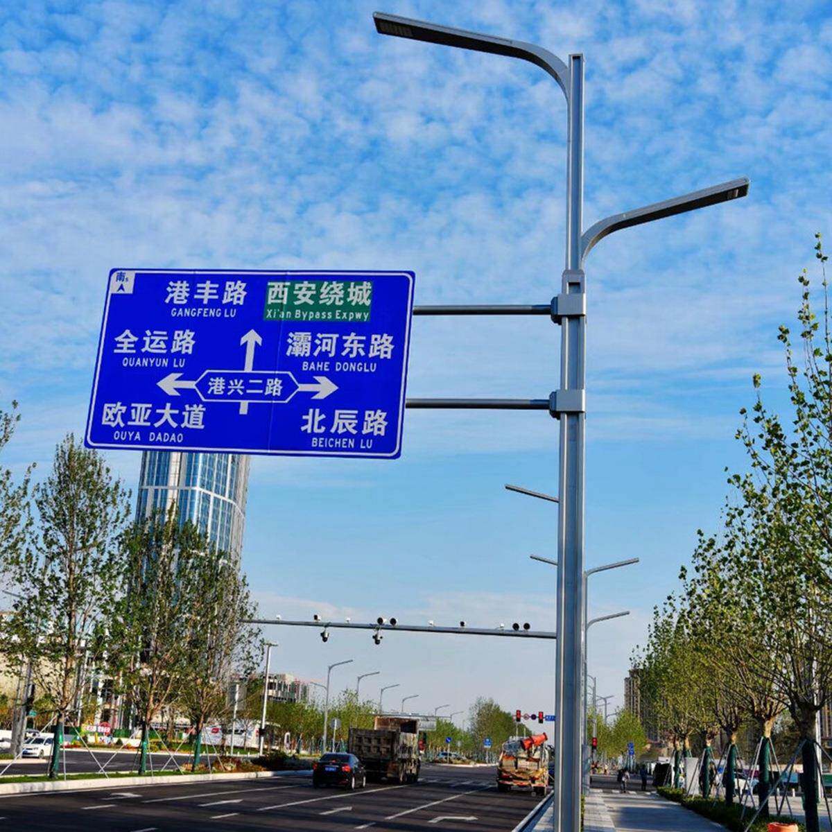光智交通综合杆多杆合一多能功50623能组合杆共路灯监控广告牌反