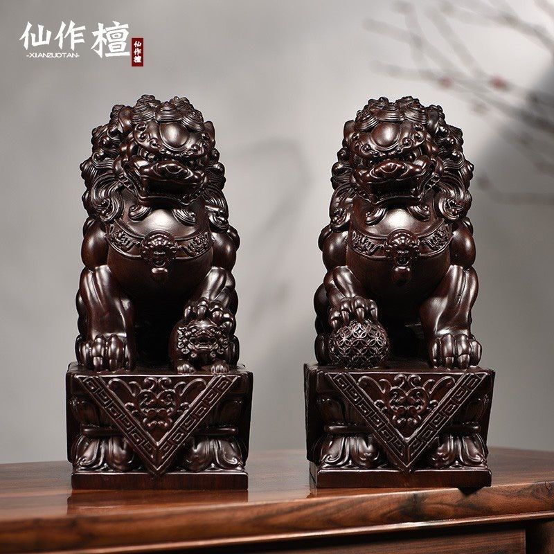 黑檀木雕狮子摆件一对狮子实木质家居门口客厅创意装饰摆设工艺品