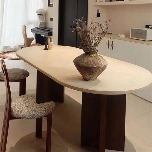 中古风洞石岩板餐桌椭圆形客厅实木餐桌复古法式奶油风家用饭桌