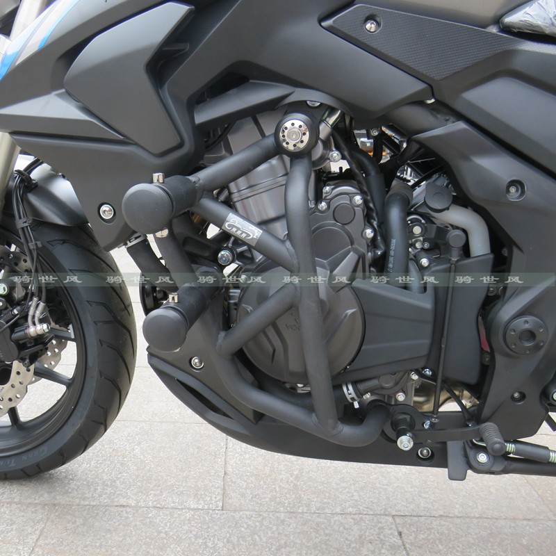 适用隆鑫无极0R竞技杠保险杠LX0保护杠VOGE0护杠改装