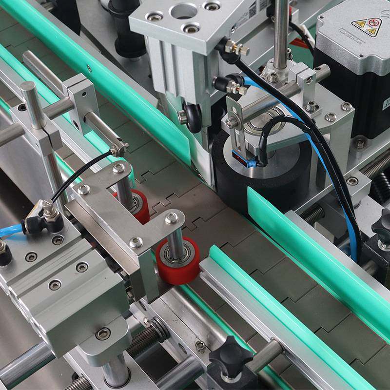 平面卡箍不干胶贴标机不干胶双面贴标机械圆瓶化妆瓶不干胶贴标机,玩具/童车/益智/积木/模型,垂直悬浮玩具,淘宝优惠券,粉丝福利购,淘宝优惠卷