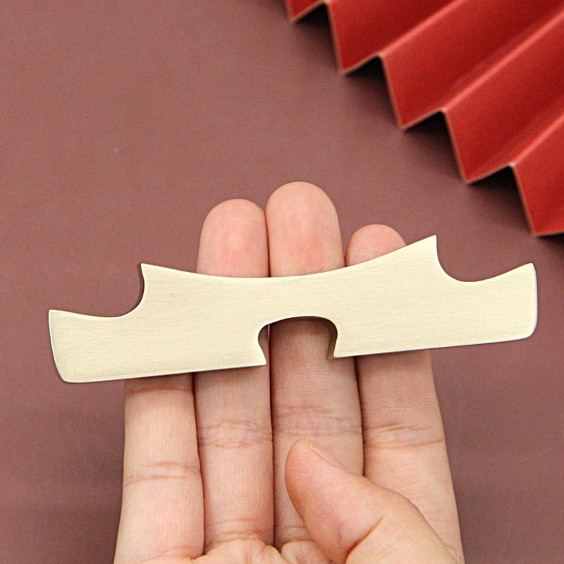 明色城门形黄铜笔搁文房四宝用品书法毛笔架礼品笔座复古笔山