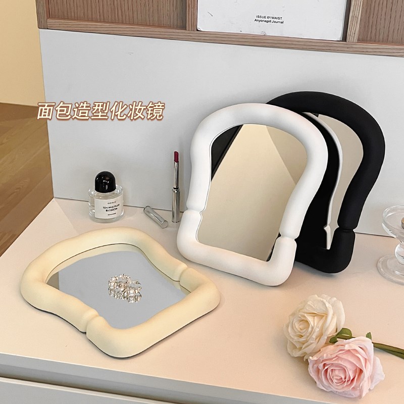 可爱吐司化妆镜家用台式可立女生梳妆台镜子学生宿舍桌面补妆镜