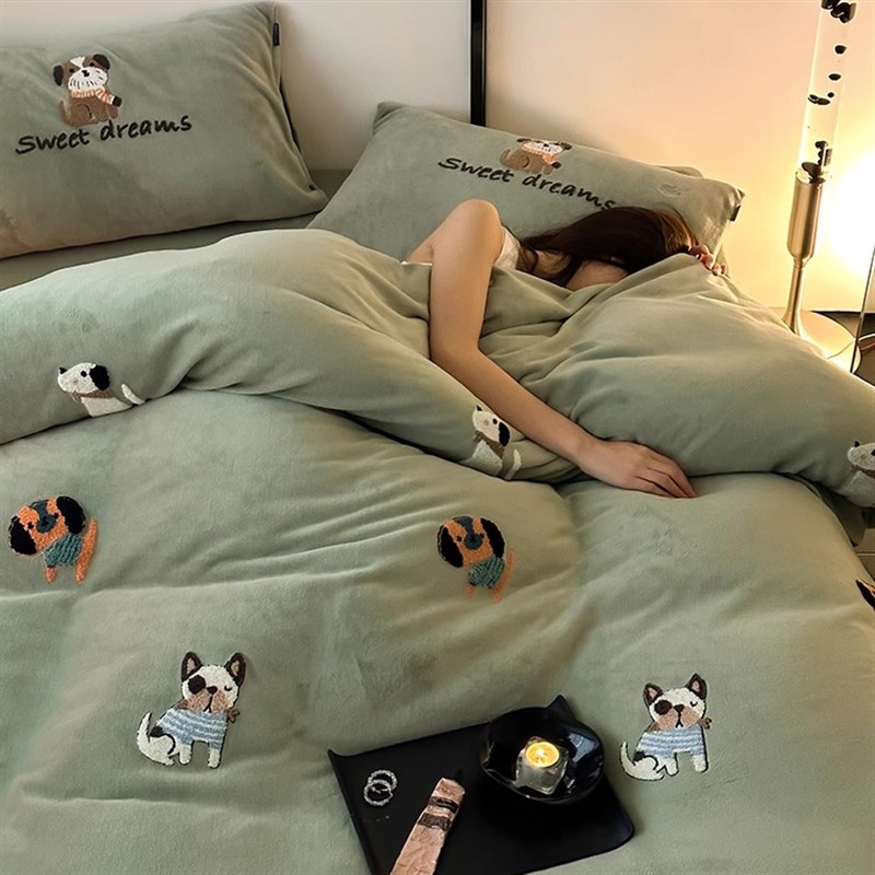 冬季可爱类卡通加厚四件刺绣狗狗被床单3件儿童床品