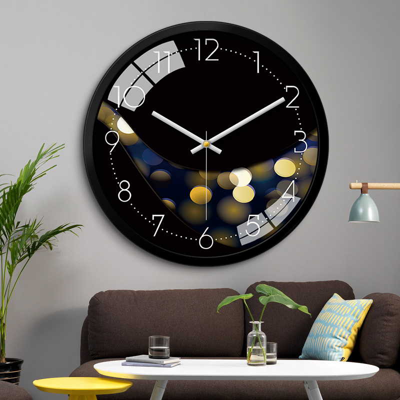 夜光挂钟客厅家用钟表创意时尚静音挂墙卧室电波时钟现代简约个性