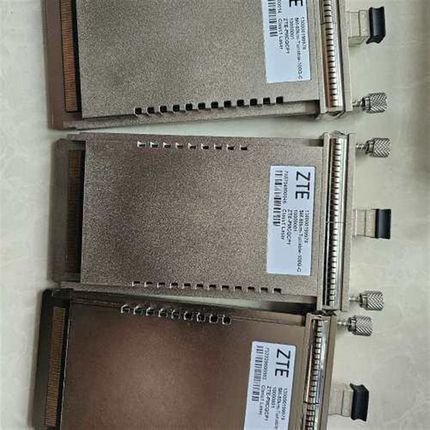 中兴 100g 80km 光模块