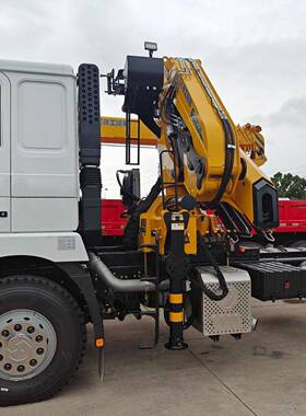 随车JMN抓机带自卸履带式随车抓木机抓的木头机械车木吊随抓木头