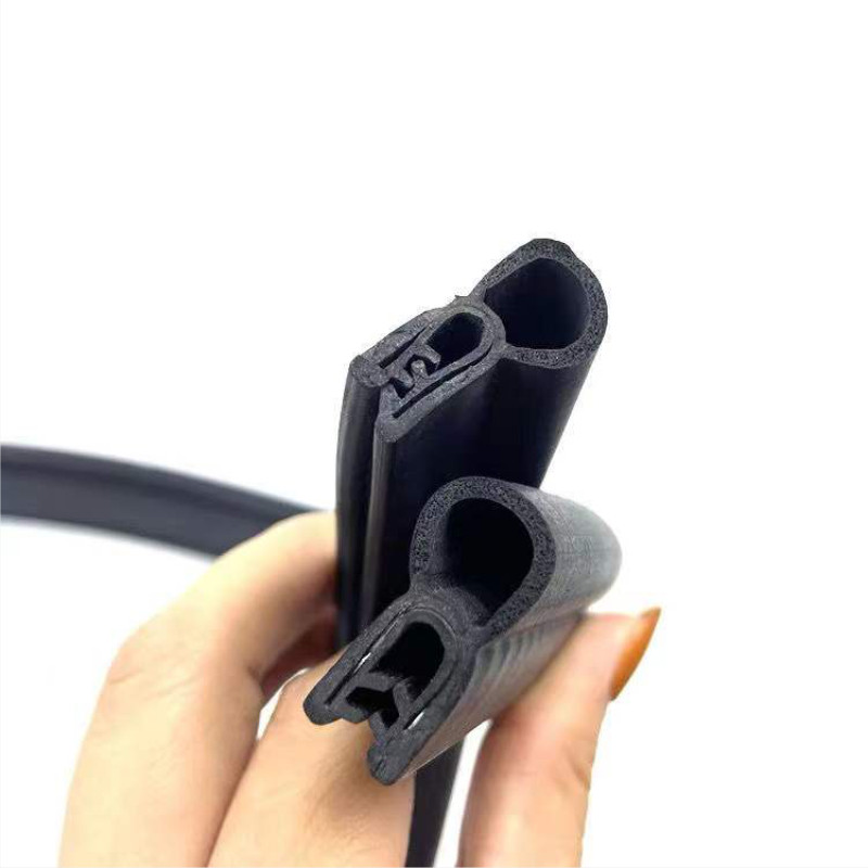 现代挖土机配件 55一7 0扛9驾驶室门胶条密封皮条勾挖土机压条勾