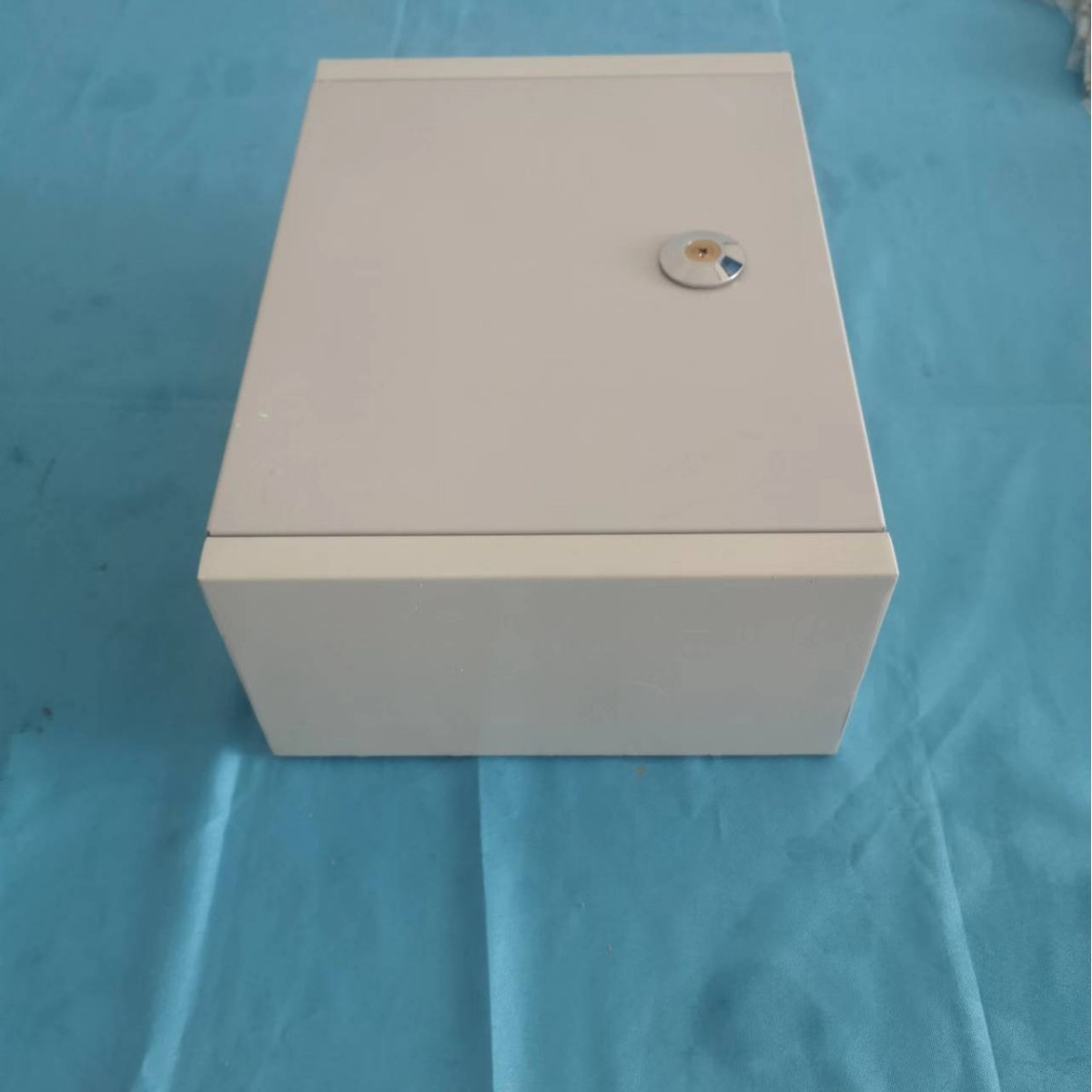 冷轧铁卡接电话分线箱100对