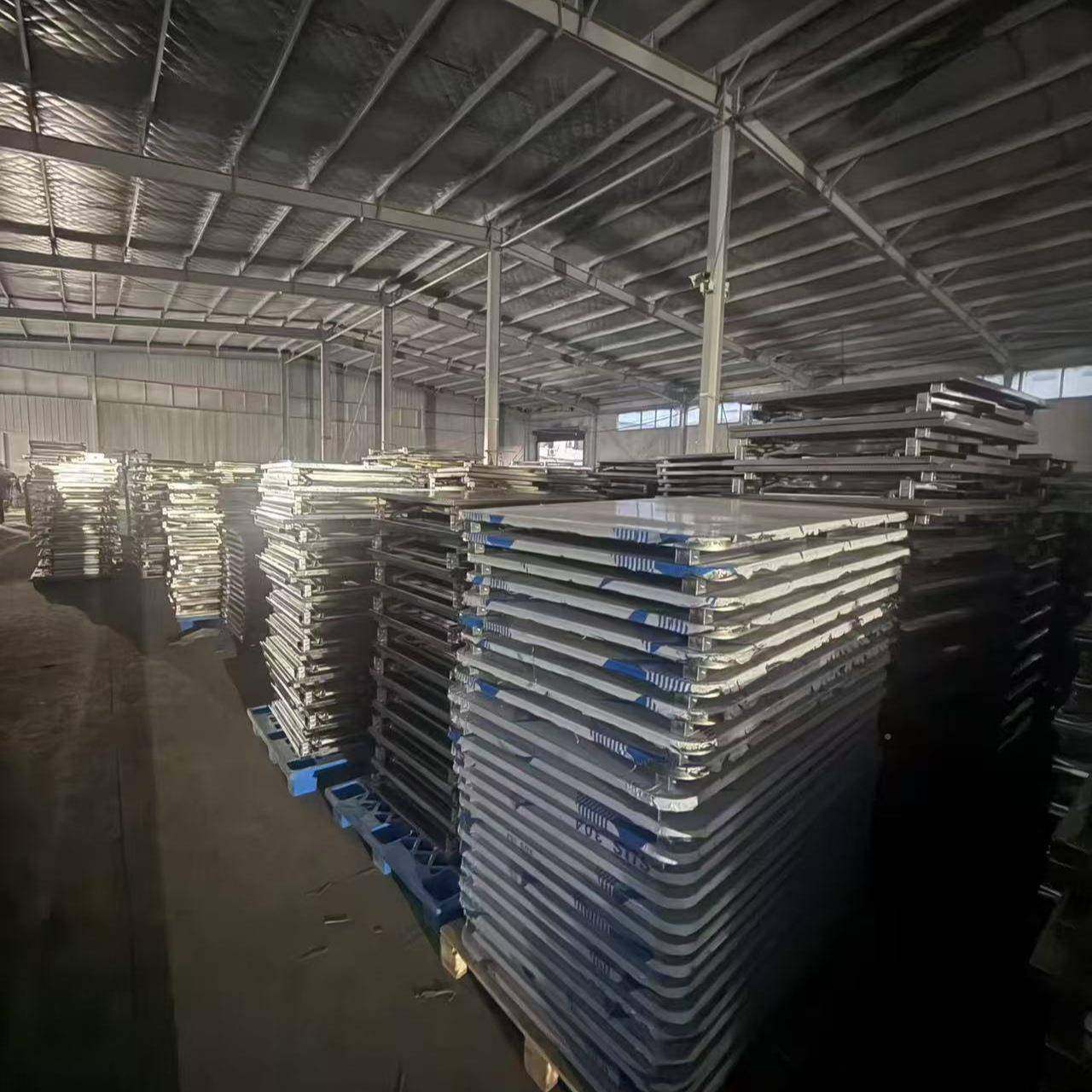 加厚全不锈TCC钢折方304桌材质餐桌外食堂便携桌野饭店烧叠烤桌户