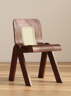 法式轻奢中古椅子实木靠创餐背单椅藤编设计师家用意C92716椅人复