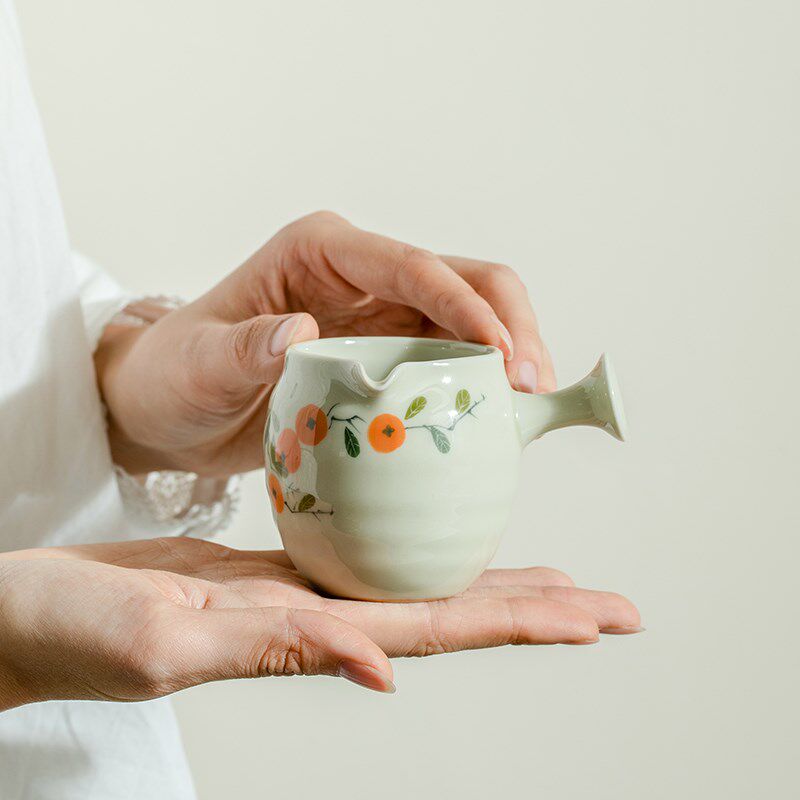 观策器隐纯手绘柿子侧把公道杯防烫家用一体单个陶瓷分茶杯分茶器