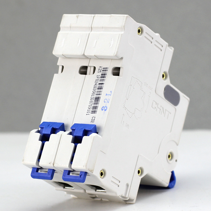 家用过载保护器空开小型断路器极2p 1~3空气开关家用总闸