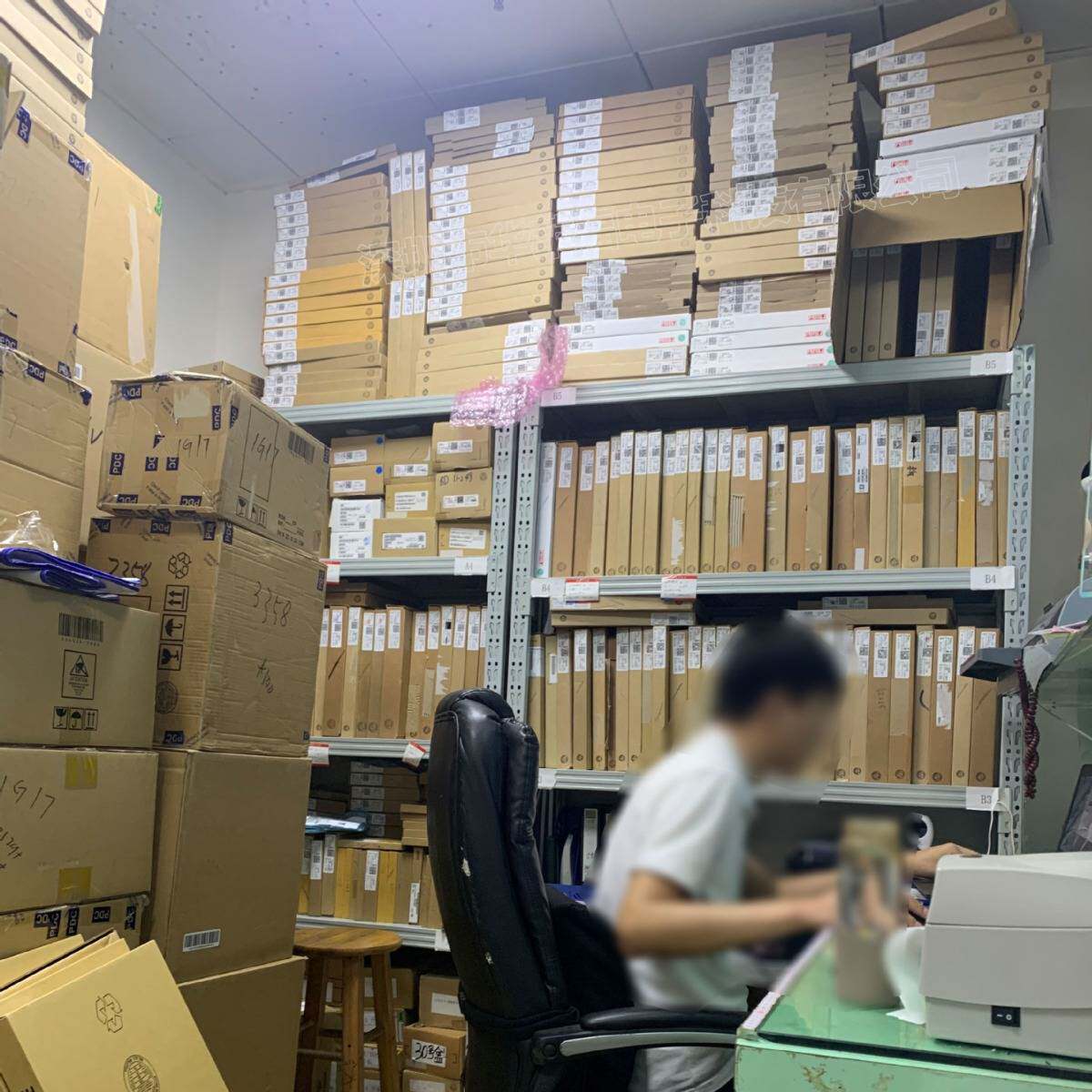 EPM240F100I5N 贴片BGA 集成电路 IC 配单BOM 芯片IC 电子元器件