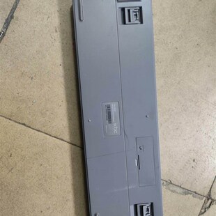 【芯企ikbc w210 机械键盘 成色如图  正常使用  看上的/议价