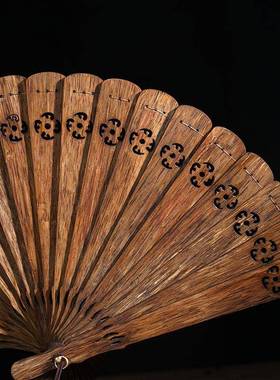 越南芽庄沉香木扇子高IOM油脂黑老料空扇复古镂工艺摆件油国折风