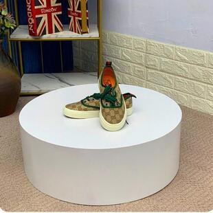 展示台地台圆形漆展台摆地主793播婚网红纱服装烤店件站台试衣模