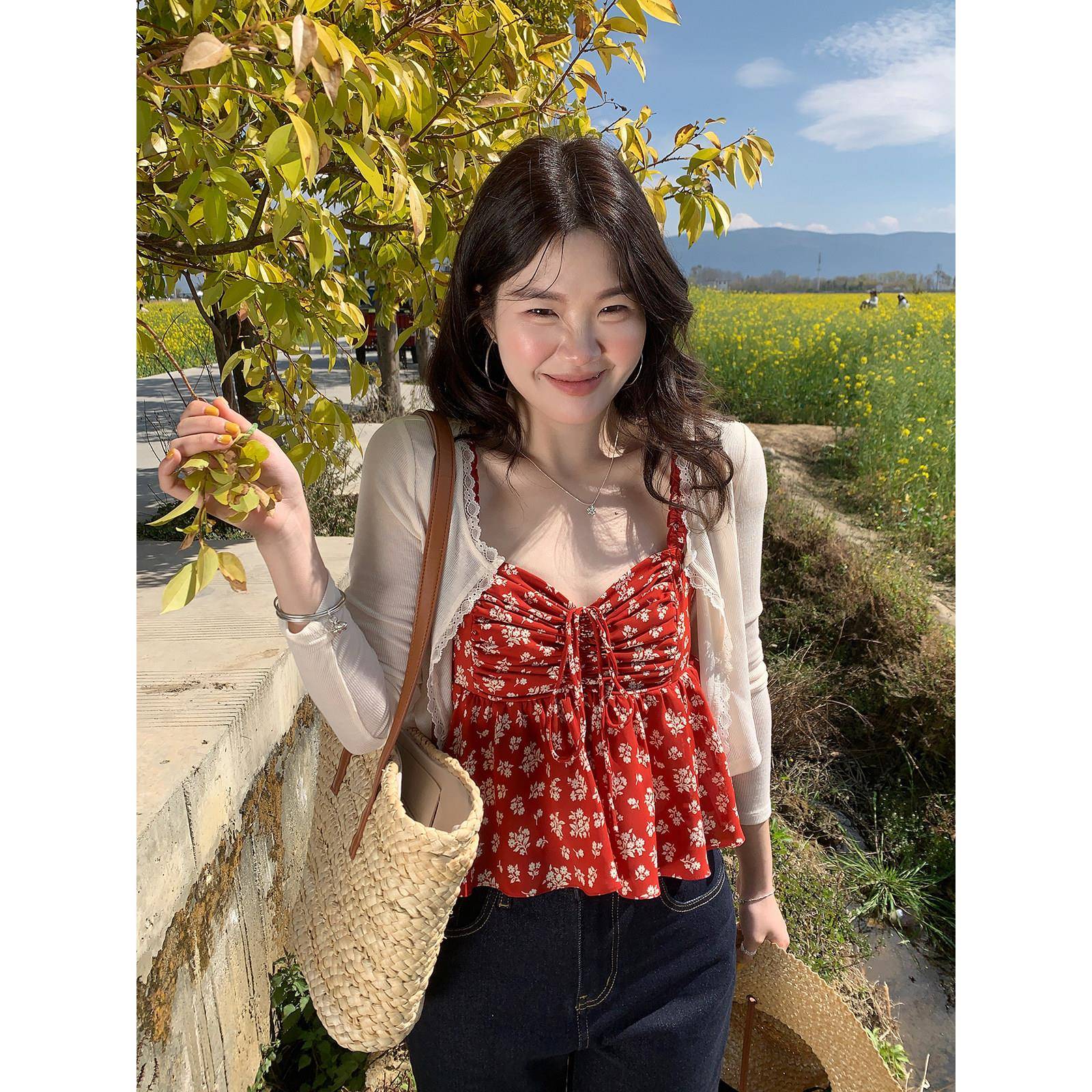 火[季红色夏季花蕾]韩式温柔花朵吊带连衣裙女WHP的修士身的垂褶