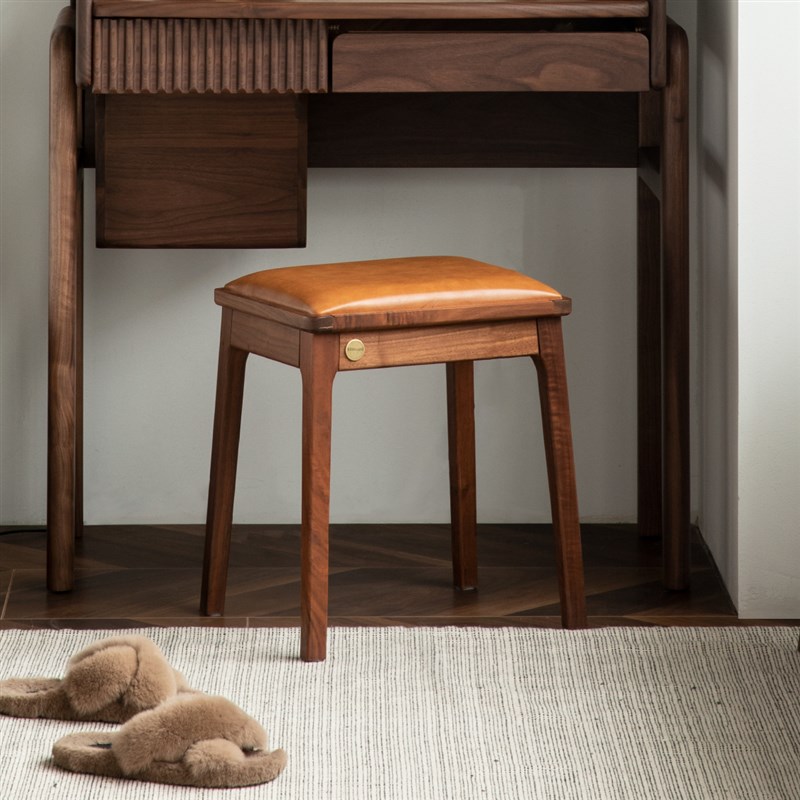 物应换鞋凳家用门口鞋柜凳实木换鞋凳衣帽间梳妆凳现代入户小凳子