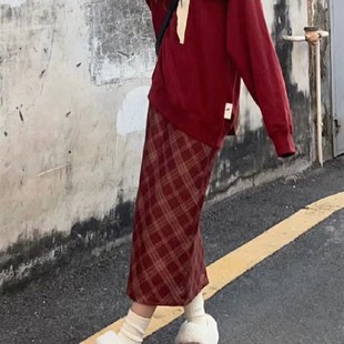 红色复古格子半裙秋冬款大码胖mm梨型身材裙子遮肚显瘦毛呢半身裙