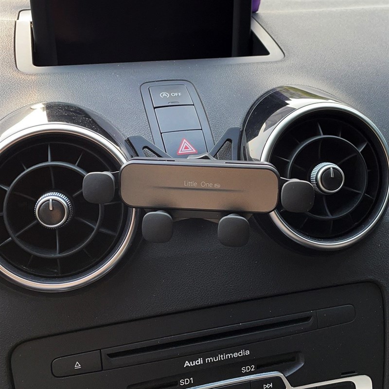 专用于一汽奥迪A1/A4L汽车手机支架车载导航卡扣式支撑架卡通底座