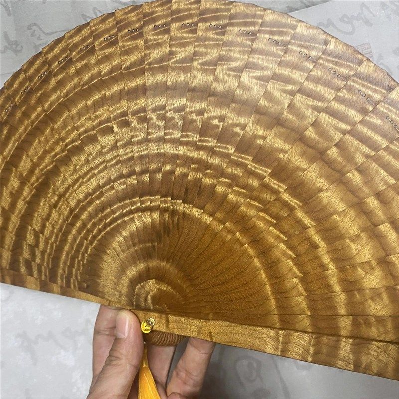 金丝楠木扇子中式木扇复古风阴沉木折扇雕花宫廷手工实木送礼纸扇