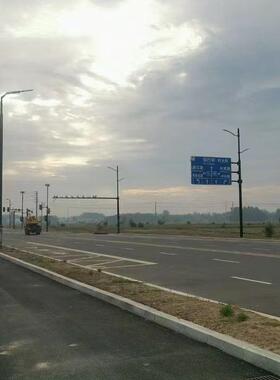 交标志反牌城市道路交通光标志家牌悬臂式标志通杆ZRF生产厂安全