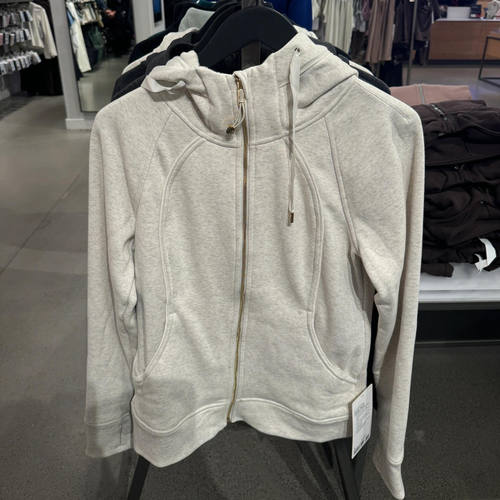 Lululemon新款修身运动卫衣