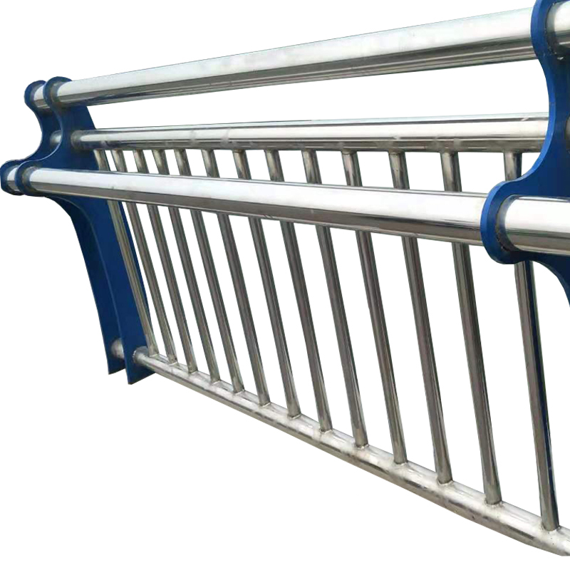 定制30不锈钢复合管河道景观镀锌桥梁灯光防撞护栏支架栏杆立柱