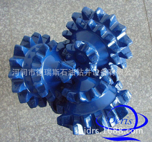 152mm 钢齿三牙轮钻头，小孔钻井专用