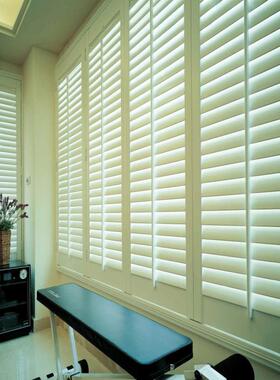 0WYF7MT5T8H窗实木百叶窗透气窗V实木活动折叠门窗飘户装饰欧式窗