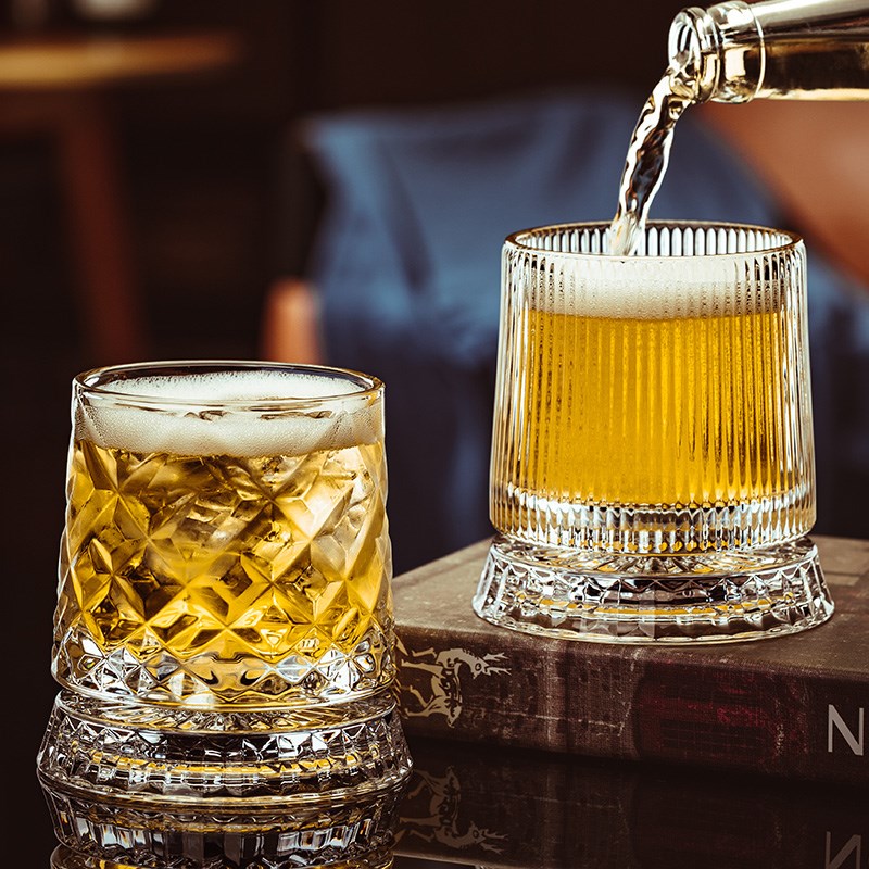 高级感水晶玻璃威士忌酒杯装家用旋转不倒翁白兰地洋酒啤酒杯子