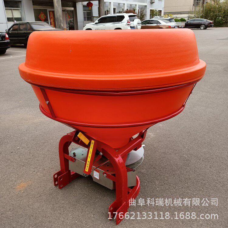撒颗粒化肥机科瑞供应小麦玉米追肥机600L加厚塑料圆筒撒肥机