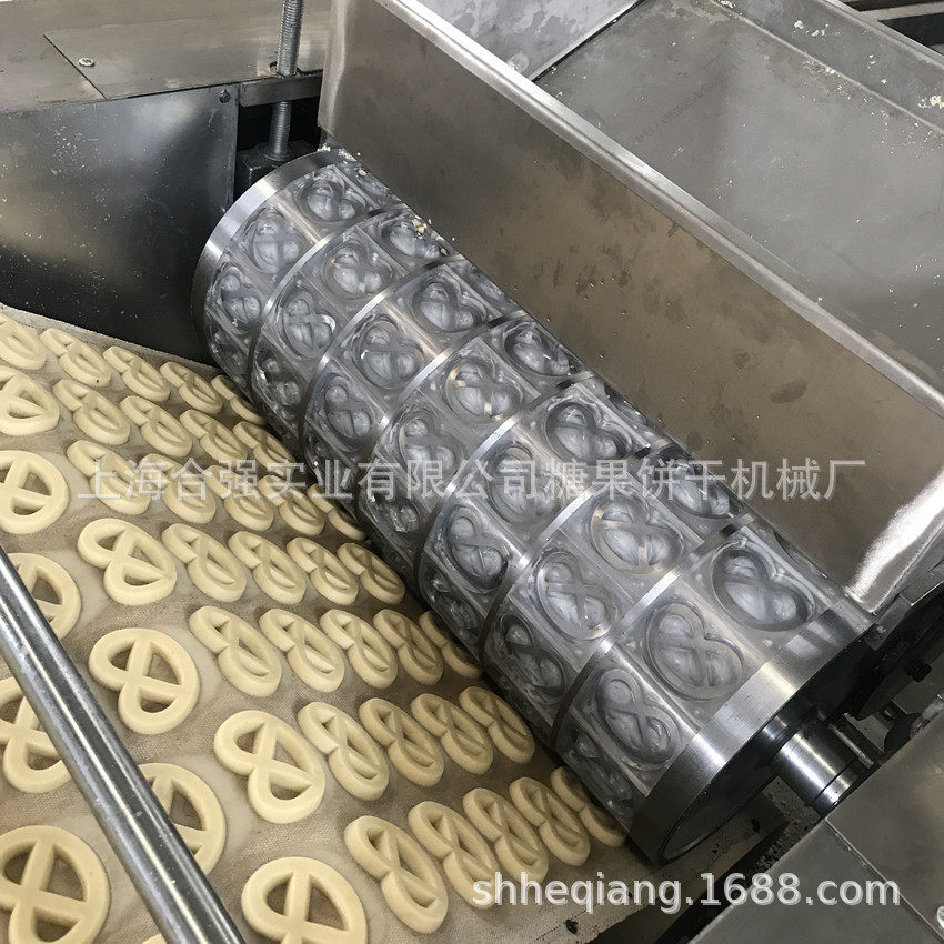 儿童饼干生产线酥性饼干设备卡通小饼干生产设备饼干机械厂家