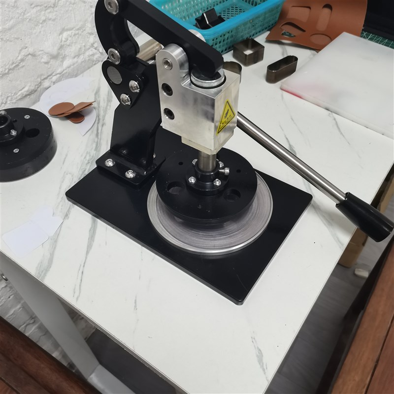 力度克重取样器手压式取样刀织布克重仪器圆盘纸板箱布面料刻盘仪
