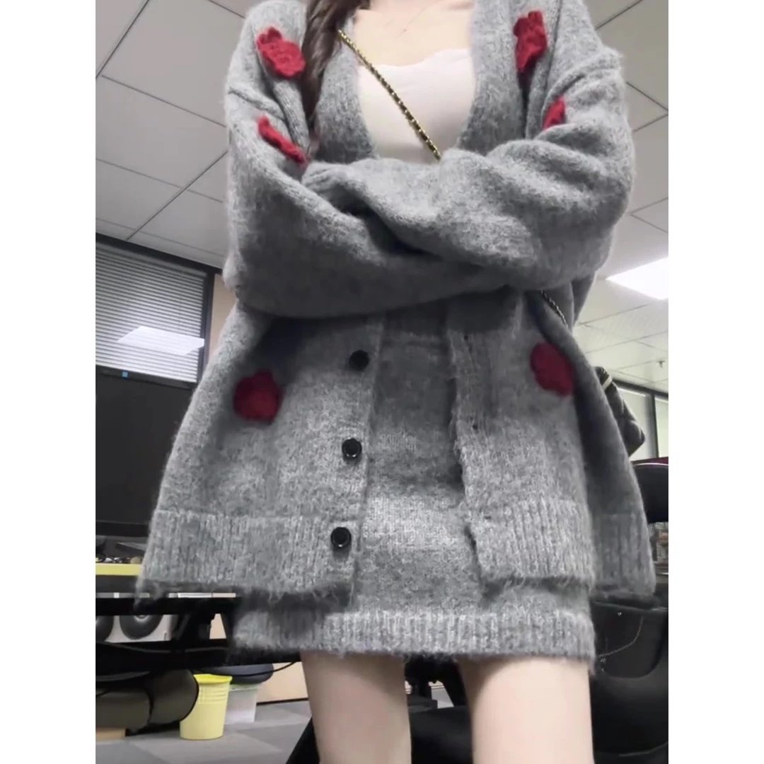 韩系一整套ootd穿搭休闲风复古灰色针织开衫a字短裙两件套装25