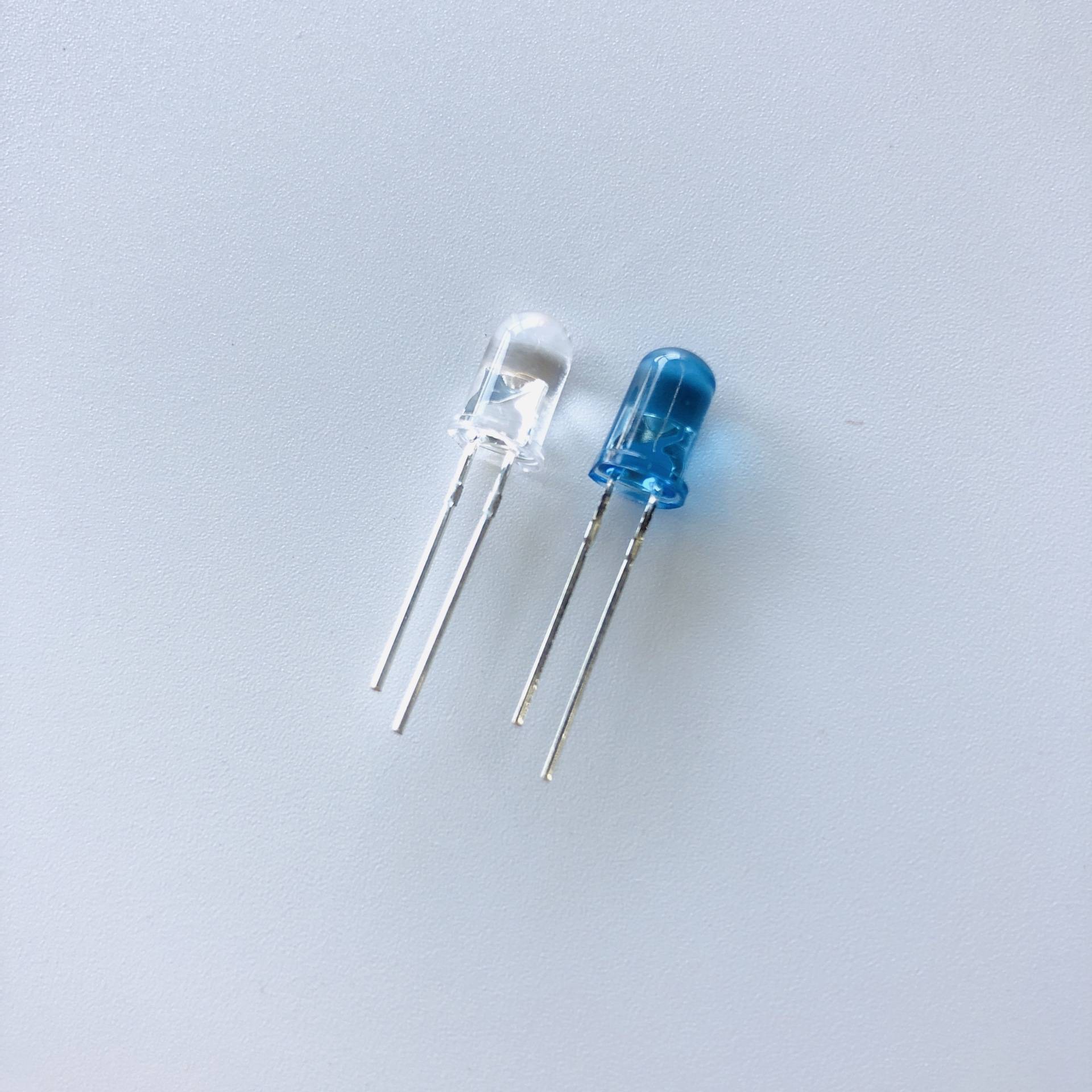 f5发光二管5MM圆头有边LED灯珠红发红光蓝发蓝光长短脚led白光灯