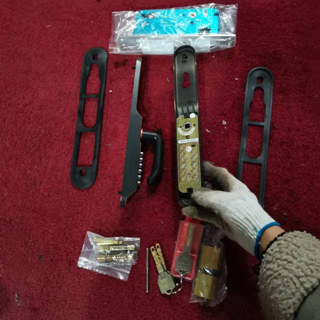 厂家铝艺门电子密码锁铁艺门栏无品牌/铝台门阳护铝配件易安装