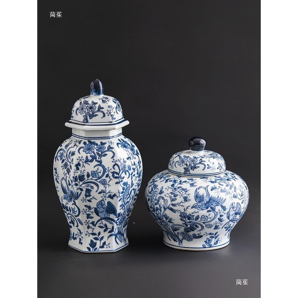 青花瓷瓶饰釉下彩手绘陶瓷古摆花件新中式客厅博架装品冬青果tj#l