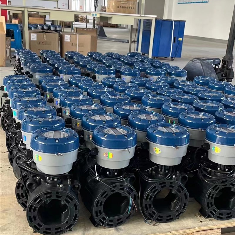 卡片式超声波流量计对夹式智能数显液体农田灌溉计量表超声波水表