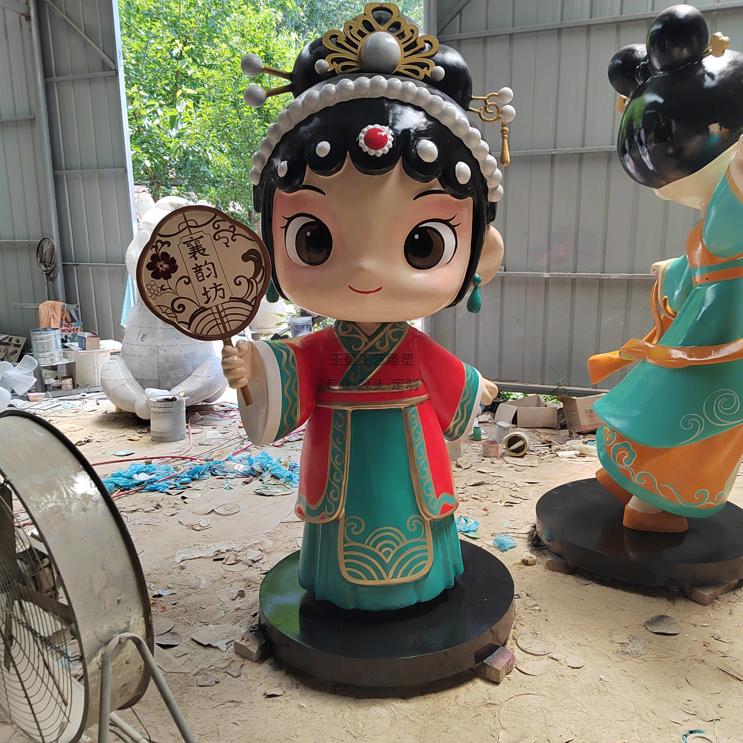 玻璃钢雕塑形象ip加工制作卡通人物各种造型尺寸均可定做网红商场