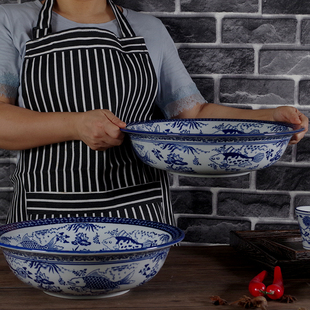 青花瓷碗釉下彩陶瓷年年有鱼家用和面瓷盆水煮牛肉酸菜鱼商用大碗