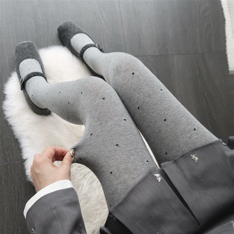 陆甜茶灰色波点连裤袜女秋冬新款加绒保暖打底裤袜显瘦外穿黑圆点