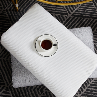 4D空气纤维枕头透气排汗舒适护颈椎枕可水洗助眠单人B型四季枕芯