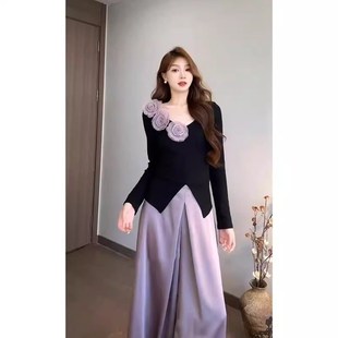 T恤女春秋季 套装 修身 紫色阔腿裤 开叉上衣 超好看立体花朵v领长袖