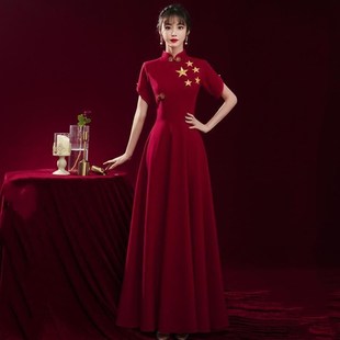 大合唱团演出服女长裙红色主持人红歌诗朗诵旗袍比赛十一晚礼服装