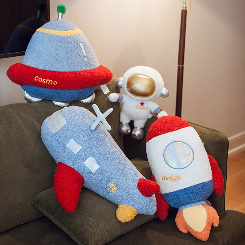 太空宇航员抱枕儿童房装饰枕头飘窗榻榻米沙发床上靠枕睡觉男生款
