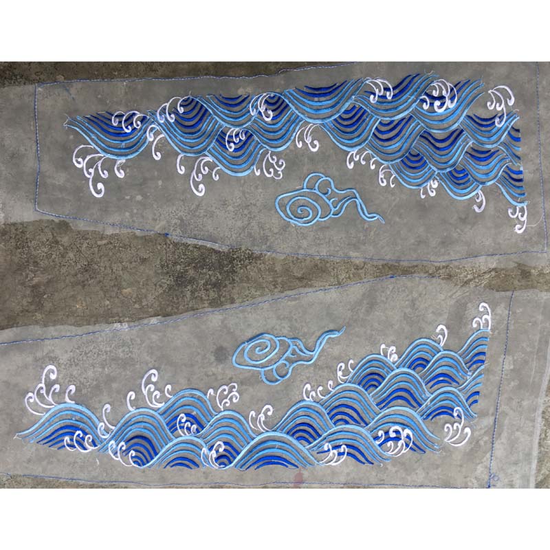 青花瓷祥云波浪波纹刺绣绣片刺绣绣花布  一对的价