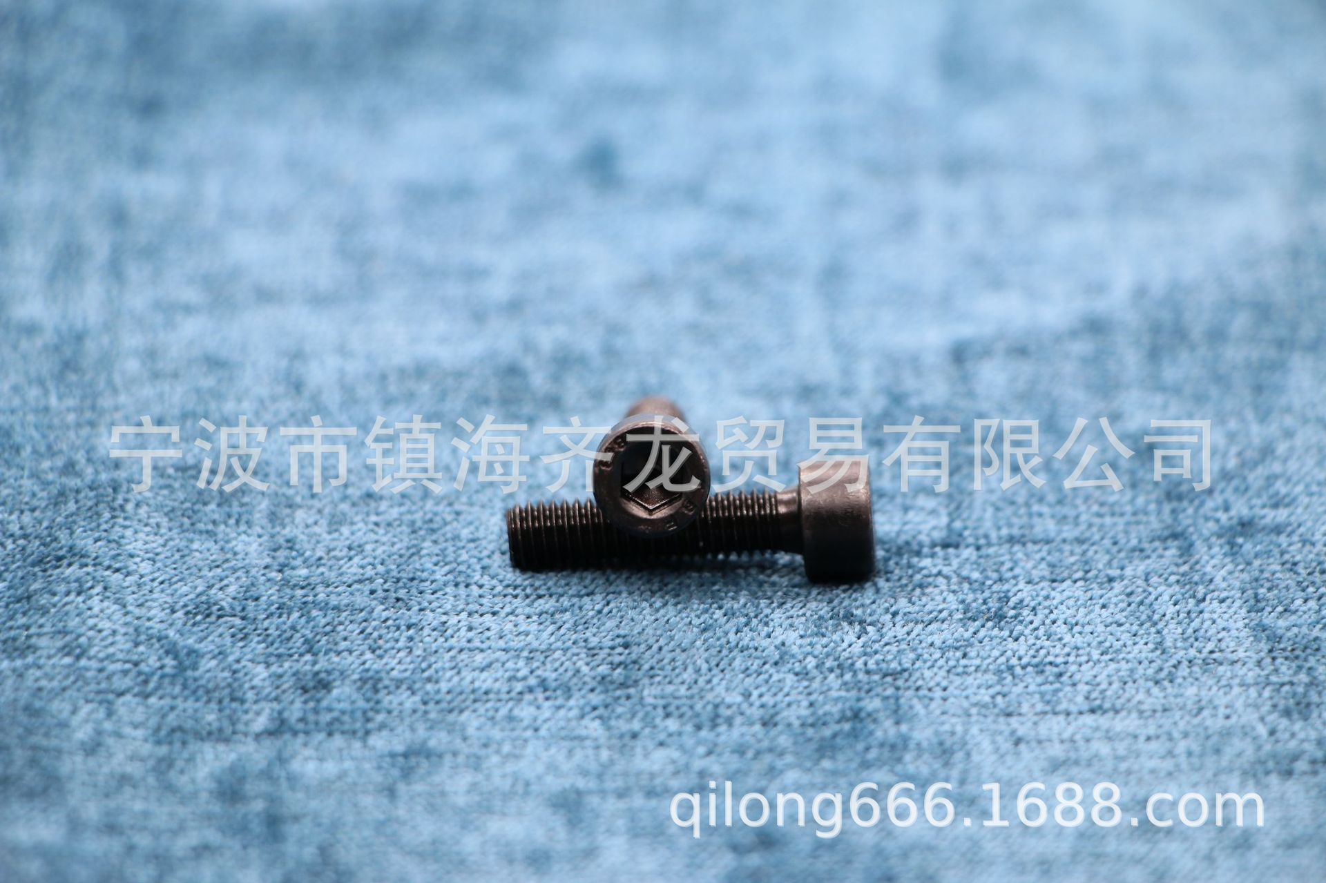 齐龙GB70-76内六角机螺钉8.8级